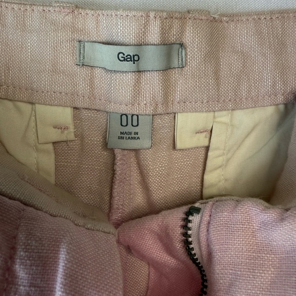 GAP High Waist Pink and Tan Shorts with Adjustable Fit - Picture 5 of 5
